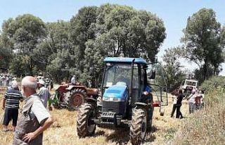 İtfaiye ile mahalleli yangını birlikte söndürdü