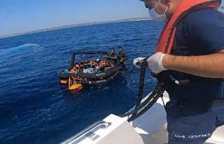 İzmir açıklarında düzensiz göçmen hareketliliği