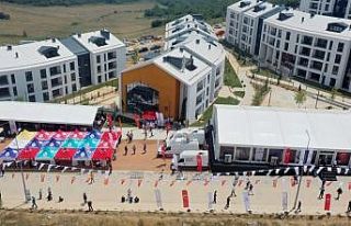 İzmit Çınar Evler’in anahtar teslimi başladı