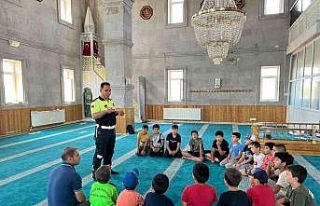 Jandarma bin 456 öğrenciye trafik eğitimi verdi