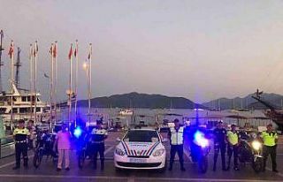 Jandarma, Marmaris’te emniyet kemerinin önemini...