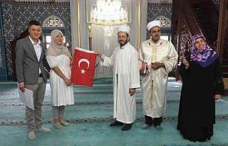 Japon kadın Müslüman oldu