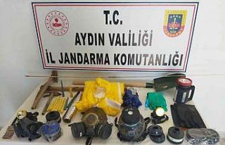 Kaçak kazı yaparken suçüstü yakalandılar