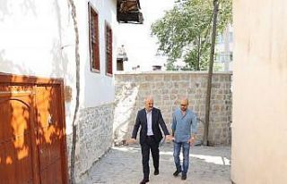 Kahramanmaraş’ta konak ve sokak yenileme çalışmaları