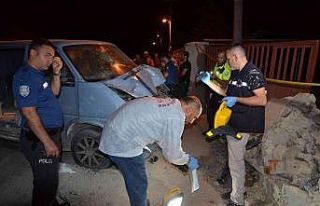 Kamyonetin çarptığı yaya hayatını kaybetti