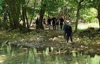 Kanyonda mahsur kalan 2 kişi 25 saat sonra kurtarıldı