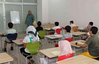 Karaköprü’de çocuklar Kuran’ı Kerim öğreniyor