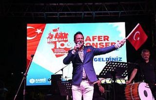 Karesi Belediyesi’nden Zafer Konseri