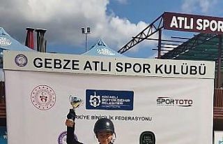Kartepeli biniciler birinci oldu