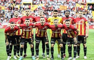 Kayserispor ilk galibiyetini aldı