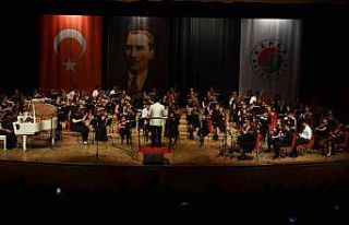 Kepez’in senfoni orkestrası genç yetenekleri bekliyor