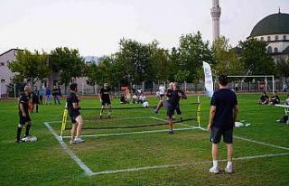 Kestel’de ayak tenisi heyecanı ödül töreniyle...