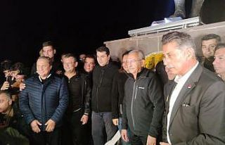 Kılıçdaroğlu Kocatepe yürüyüşünü tamamladı