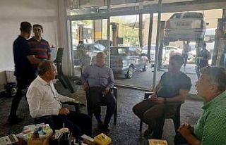 Kılınç, iş yeri yanan esnafa geçmiş olsun dileklerinde...