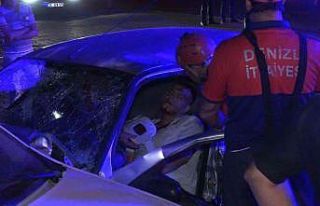 Kırmızı ışıkta geçen alkollü sürücü dehşet...