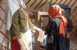 Kocaeli’nin tanıtım çadırı Ahlat’ta ilgi...