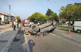 Kontrolden çıkan otomobil durağa girdi: 1 ölü,...