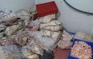 Kötü kokudan rahatsız olan vatandaşlar ihbar etti,...