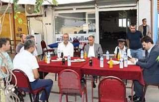 Köylerin ihtiyaçlarını yerinde tespit ediyor