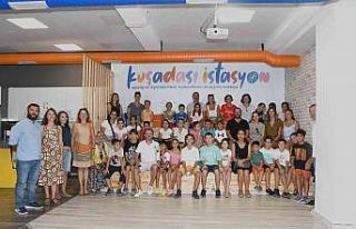 Kuşadası İstasyon Topluluk Merkezi’nde miniklerin...