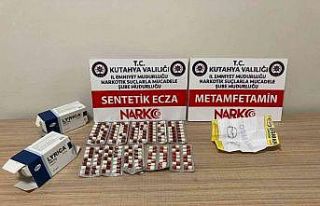 Kütahya’da 3 kişinin bulunduğu araçta uyuşturucu...