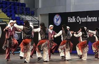 Kütahya’da halk oyunları heyecanı başladı