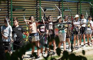 Manisalı okçular madalyalara odaklandı