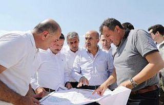 Mardin’de yol çalışmaları devam ediyor