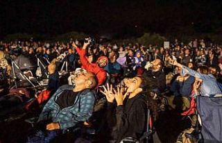 Meteor yağmuru için binlerce gökyüzü meraklısı...