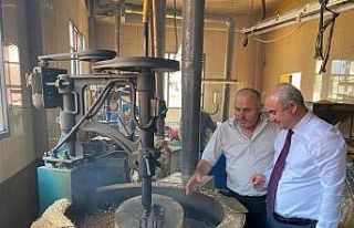 MHP İl Başkanı Garip sahada teşkilat ve vatandaşlarla...