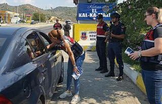 Milas’ta 475 araç sürücüsü ve yolcular bilgilendirildi
