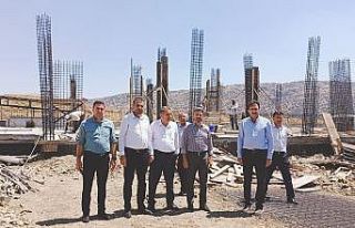 Milletvekili Aydın, Sincik spor kompleksini inceledi