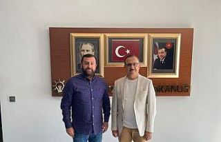 Milletvekilliği adaylığı için ilk istifa Girbiyanoğlu’ndan