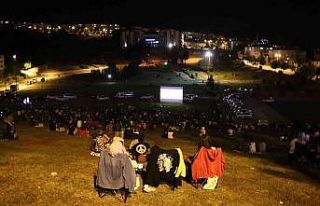 Minik sinemaseverler keyifli bir akşam geçirdi