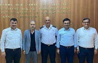 Müdürlerden, Albay Kılıç’a hayırlı olsun...