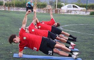 Muğlaspor sezonun ilk antrenmanı için sahaya indi