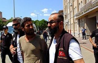 ‘Namusumu temizledim’ diyerek boşanma aşamasındaki...