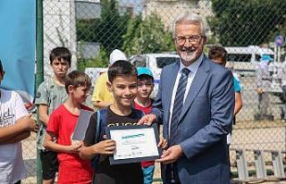 Nilüfer’de çocuklar tırmanış sporuyla tanışıyor