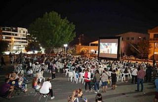 Nilüfer’de ‘Çocuklara Yaz Sineması’ başladı