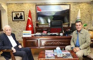 Nuri Vatan: "Başkan Demir, Ardahan’a renk...