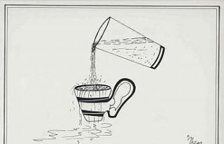 Okuduğu kitaplardan ilham alarak anlamlı resimler...