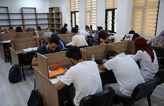 Okuma evleri serin ders çalışma ortamı sağlıyor