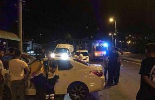 Otomobiller çarpıştı: 2 yaralı