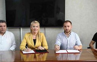 Pamukkale’de üst yapı çalışmaları için imzalar...