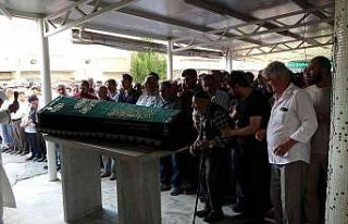 Pendik’te bıçaklı saldırgan, sokak ortasında...