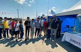 Polis gençler için bili yarışması düzenledi