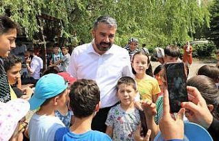 Pursaklar Belediye Başkanı Çetin mezuniyet pikniğinde