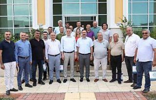 Rektör Kalan, muhtarlarla bir araya geldi