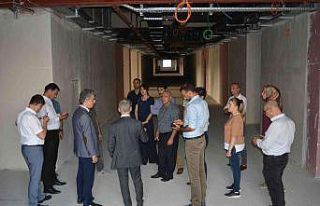 Sağlık Müdürü Tekin, yapımı devam eden hastanede...