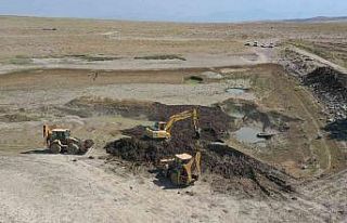 Sarımehmet Barajı’nın suyu tarım arazileriyle...